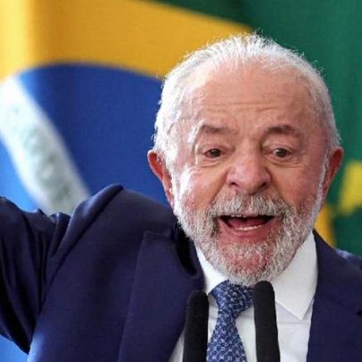 Vitória de Janja e atuação de Lula nos bastidores da queda da taxa das blusinhas