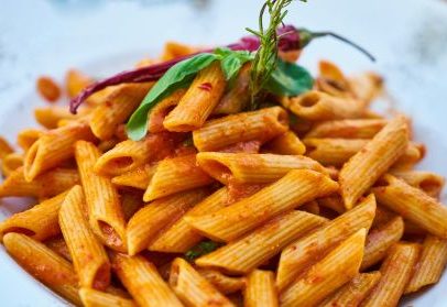 Macarrão é vilão na dieta? Conheça opções à massa