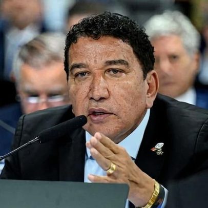 Enfermeira afirma ter medo e que tapa de Magno Malta foi muito forte