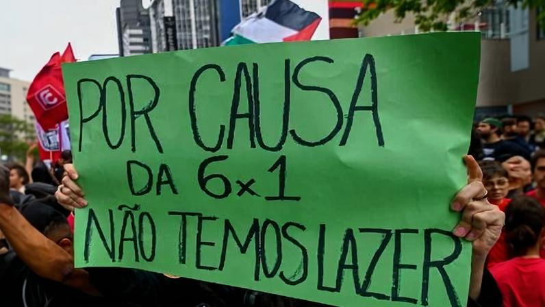 Fim da escala 6x1 acende debate sobre baixa produtividade do trabalho no Brasil
