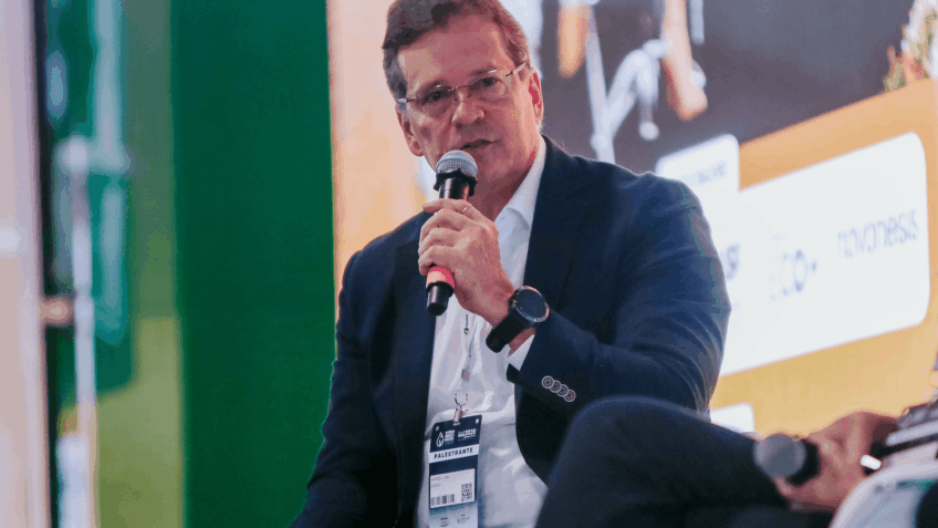 O vice-presidente de Relações Institucionais da Acelen, Marcelo Lyra, detalhou a operação da nova biorrefinaria da empresa durante o 3º Fórum Biodiesel e Bioquerosene, em São Paulo
