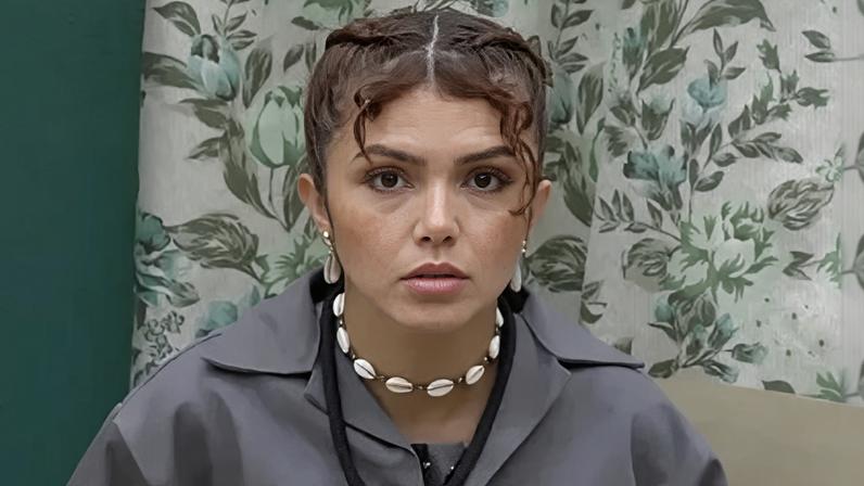 Marina se surpreende com bronca de Boninho em "Casa do Patrão"