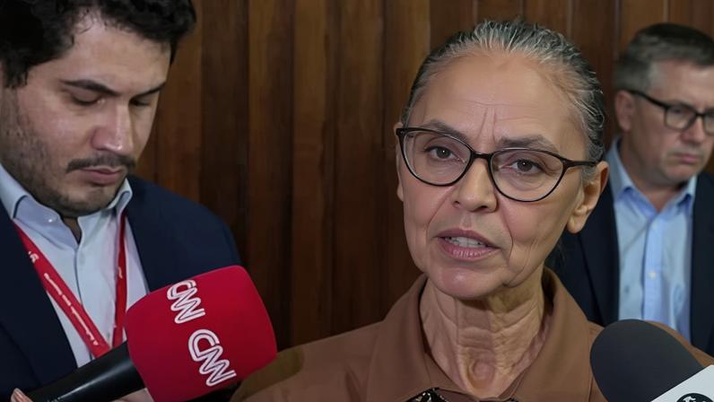 Marina Silva enfraquece no PT e pode ficar fora da disputa pelo Senado