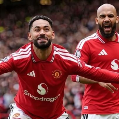 United vence com gol de Matheus Cunha e homenagens a Casemiro