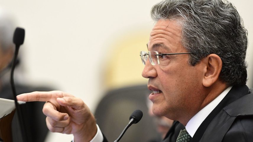 Corregedoria Nacional da Justiça amplia ofensiva contra supersalários e benefícios em tribunais estaduais