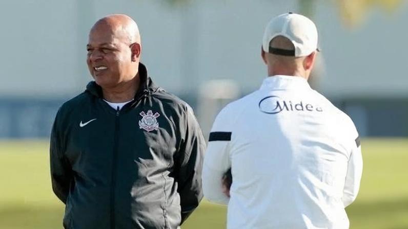 Mauro da Silva, observador técnico do Corinthians