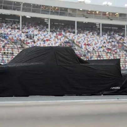 NASCAR Truck em Charlotte é adiada pela chuva; veja horário e onde assistir