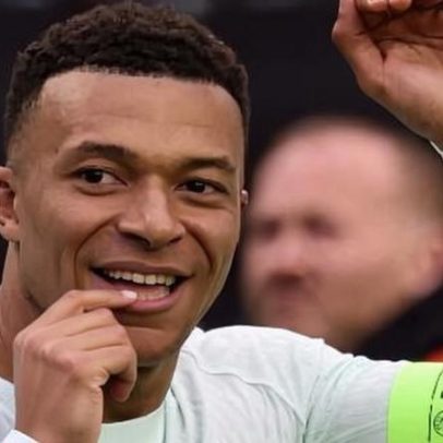 Mbappé diz que França enfrenta pressão desproporcional, todos esperam milagres