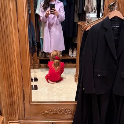 Meghan Markle posta foto no closet com 'ajudante especial'