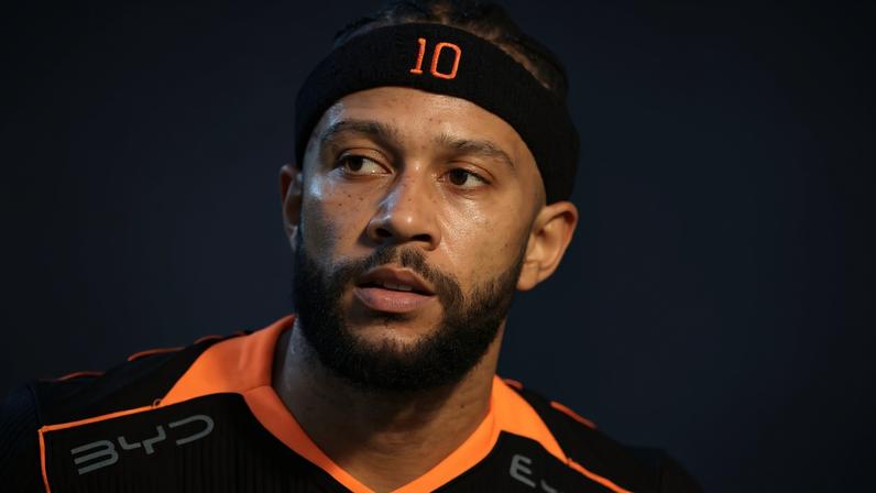 Memphis Depay em jogo do Corinthians contra o Santos 15 de março de 2026 REUTERS/Thiago Bernardes