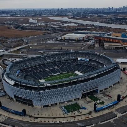 Nova York libera ônibus escolares e reduz tarifas para a Copa