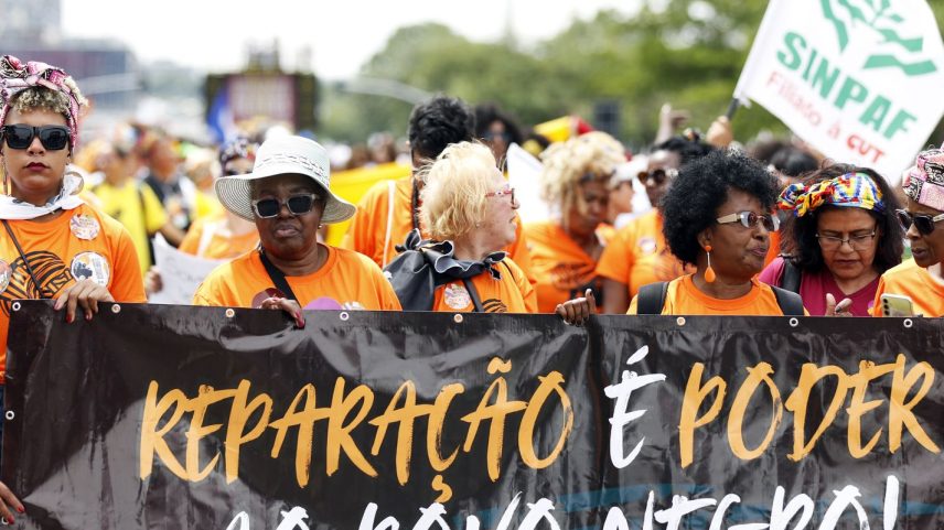 Brasília (DF), 25/11/2025 - Marcha das Mulheres Negras, realizada na Esplanada dos Ministérios. Foto: Bruno Peres/Agência Brasil