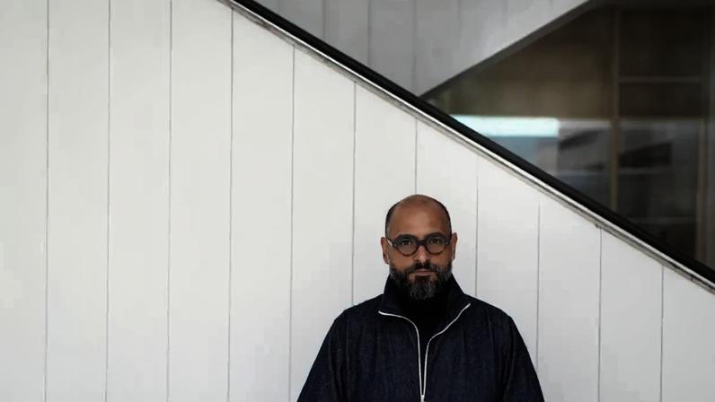 O escritor Michel Alcoforado (Renata Parada/Divulgação/VEJA)