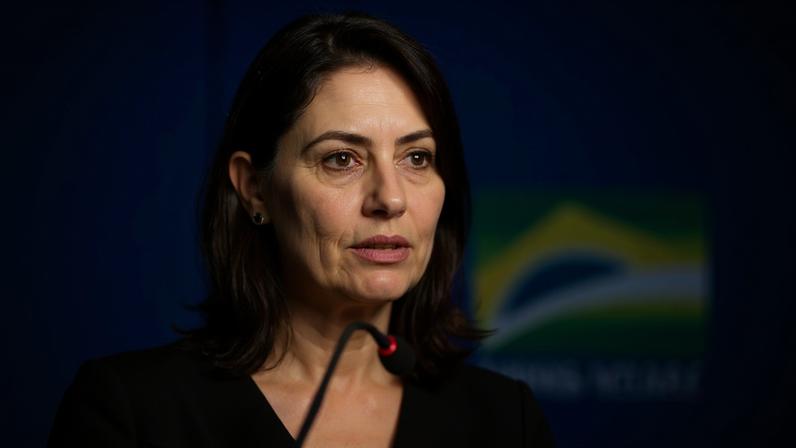 Michelle compartilhou a imagem de um detergente da marca Ypê, gesto interpretado por apoiadores como demonstração pública de solidariedade à companhia. (Foto: Isác Nóbrega/Presidência da República)