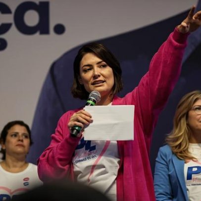 Nova pesquisa Datafolha para presidente inclui Michelle Bolsonaro