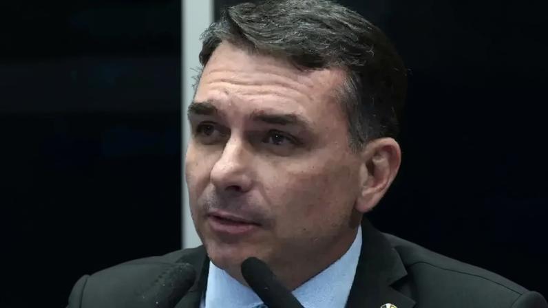 Michelle e Flavio Bolsonaro