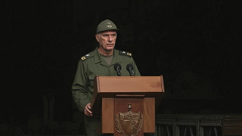 Miguel Diaz-Canel, presidente de Cuba, discursa no aniversário de 65 anos da Revolução Cubana