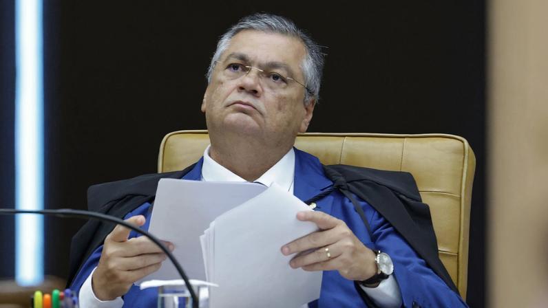 Flavio Dino durante Sessão plenária do STF