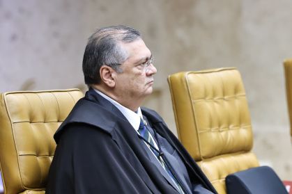 O ministro Flávio Dino durante sessão plenária do STF