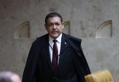 Kassio pede manifestação da PGR sobre revisão criminal de Bolsonaro