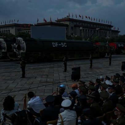 Por que a Rússia reduziu a famosa parada do Dia da Vitória