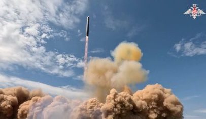 Rússia testa novo míssil nuclear com alcance potencial a EUA e Europa