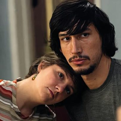 Adam Driver comenta acusação de comportamento violento contra atriz em set
