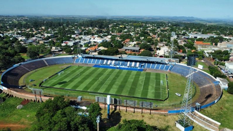 Estádio Monumental - Rio Parapiti - 2 de Mayo — Foto: Mauro Almeida