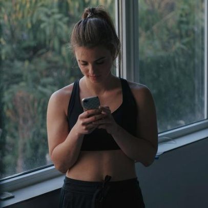 Treinar menstruada: mudanças no corpo e quando reduzir a intensidade