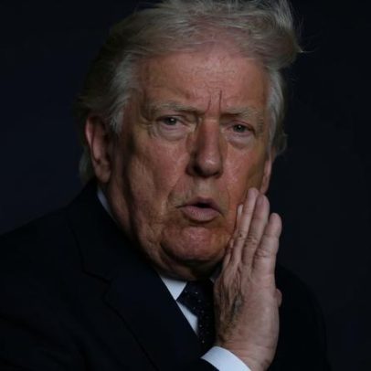 Trump diz que pode ocupar espaço de artistas menos conhecidos em comício após boicote