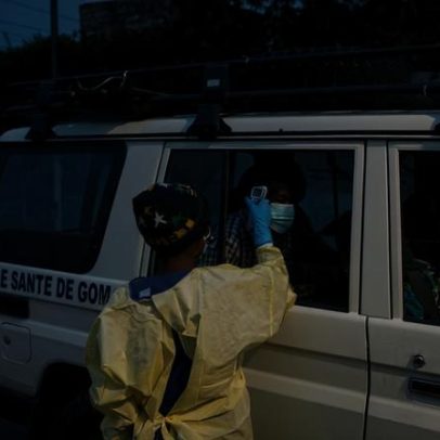 Surto de Ebola deixa mais de 100 mortos, seis americanos monitorados