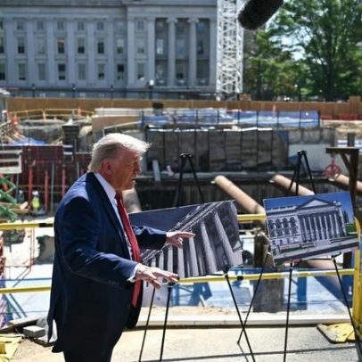 Trump afirma ser presente para os EUA em visita às obras do salão da Casa Branca