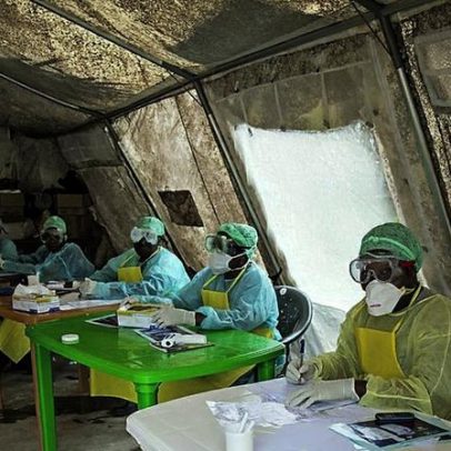 OMS declara emergência internacional por surto de Ebola; acompanhe os fatos
