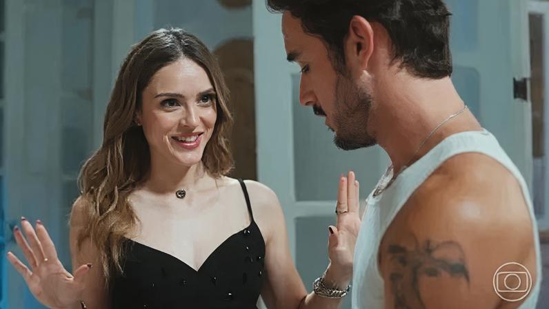 Naiane e João Raul, personagens de "Coração Acelerado"