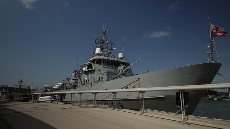 Navio caça-minas da Otan