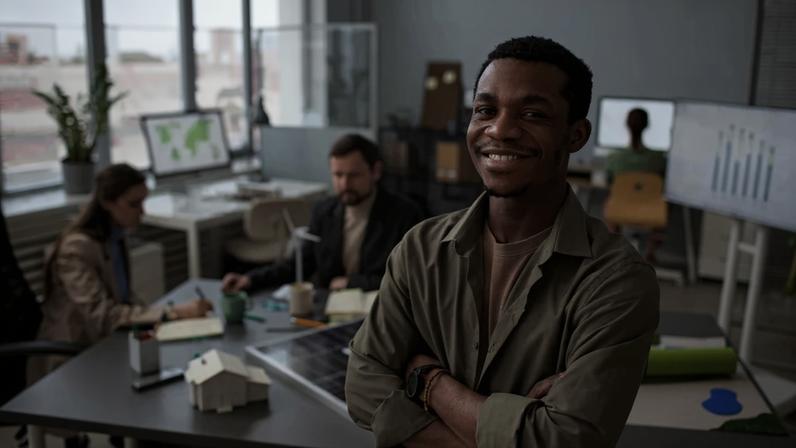 Dados são da pesquisa “Empreendedorismo Negro no Brasil Sob a Ótica da PNAD Contínua” — Foto: Freepik