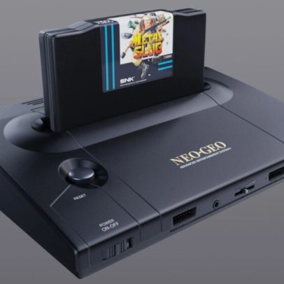 NeoGeo AES+ pode receber cartucho EverDrive para emular ROMs no console