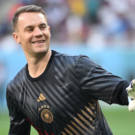 Neuer cogita abandonar aposentadoria da seleção alemã e disputar a Copa do Mundo 2026