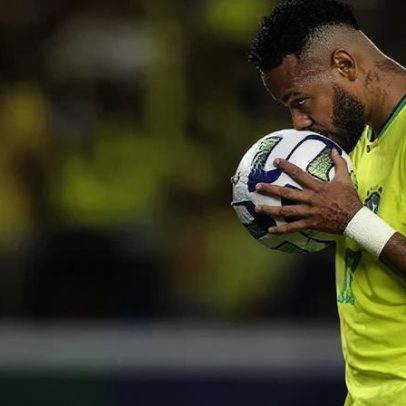Neymar pode ficar fora da estreia da Copa por lesão, aponta avaliação