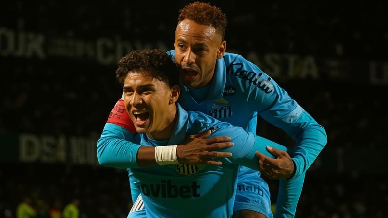 Neymar e Gabriel Bontempo, do Santos, comemoram gol contra o Coritiba, pela Copa do Brasil