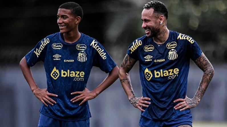 Neymar e Juninho, filho de Robinho, durante treino do Santos