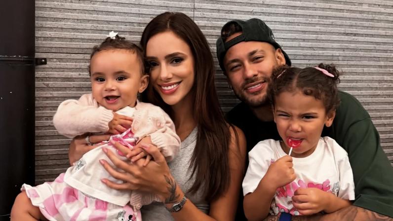 Bruna Biancardi faz dedicatória a Neymar após convocação para a Copa