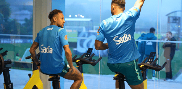 Neymar na apresentação da seleção brasileira na Granja Comary