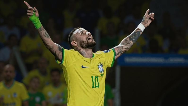Neymar (na imagem) foi convocado para jogar pelo Brasil na Copa de 2026