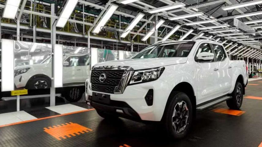 Nissan Frontier na linha de produção na fabrica de Cordoba, Argentina