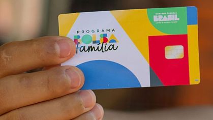 Cartão do Bolsa Família; número do NIS pode ser checado no próprio cartão.