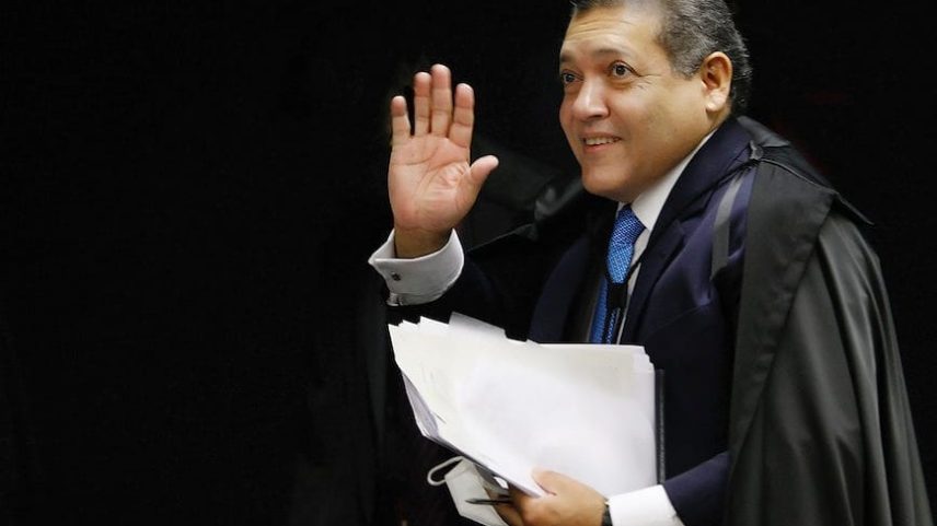 Kassio Nunes Marques assume o TSE com expectativa de mudança no estilo de condução da Corte