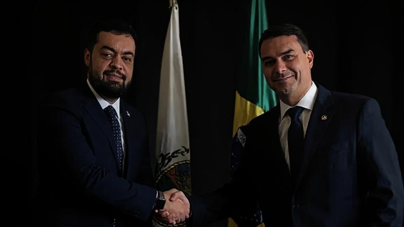 Cláudio Castro e Flávio Bolsonaro
