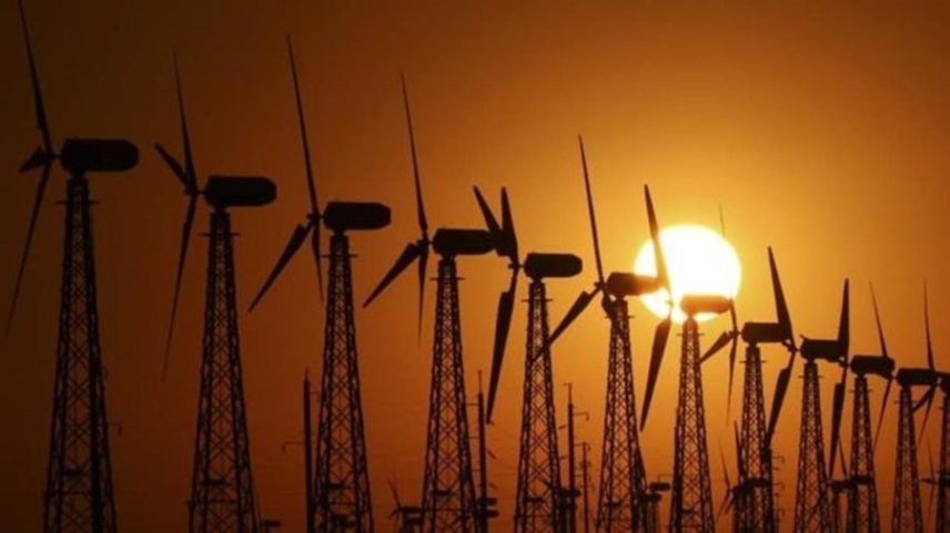 Turbinas de um parque de energia eólica