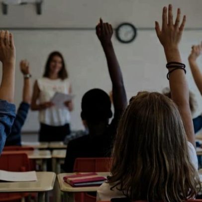 Platina SP corrige concurso e retoma vaga de agente de apoio escolar